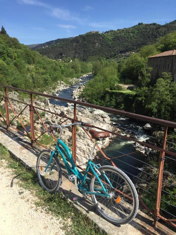 Comme A La Maison Pres De La Dolce Via Saint-Fortunat-sur-Eyrieux 外观 照片